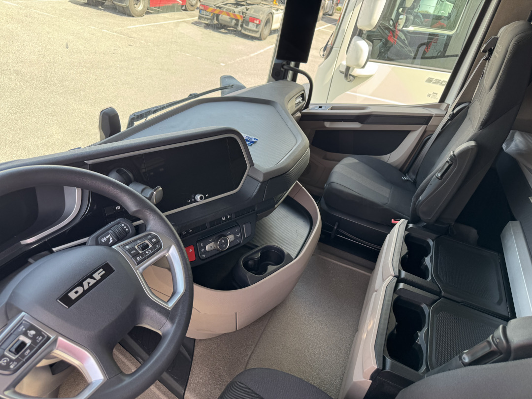 DAF XG 480 FT - Tracteur routier: photos 5 DAF XG 480 FT - Tracteur routier: photos 5