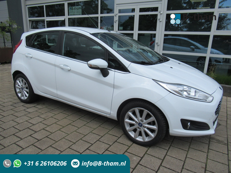 Ford Fiesta 1.0 EcoBoost 74KW Titanium 5-deurs - Voiture à hayon: photos 1 Ford Fiesta 1.0 EcoBoost 74KW Titanium 5-deurs - Voiture à hayon: photos 1