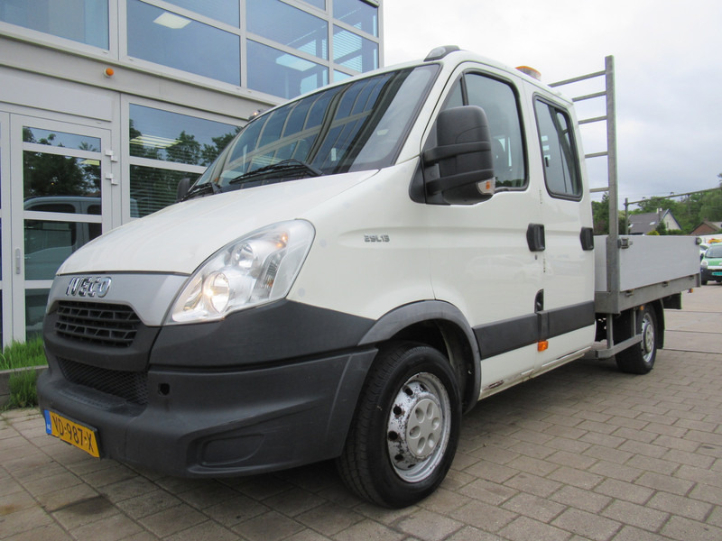 Iveco Daily 29L13 2.3HPi 93KW 345 DOKA Dubbelcabine - Fourgon plateau, Utilitaire double cabine: photos 5 Iveco Daily 29L13 2.3HPi 93KW 345 DOKA Dubbelcabine - Fourgon plateau, Utilitaire double cabine: photos 5