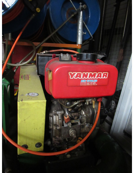 Votex Yanmar Diesel Pneumatische Snoei-unit Pneumatisch Snoei gereedschap - Machine agricole: photos 2 Votex Yanmar Diesel Pneumatische Snoei-unit Pneumatisch Snoei gereedschap - Machine agricole: photos 2