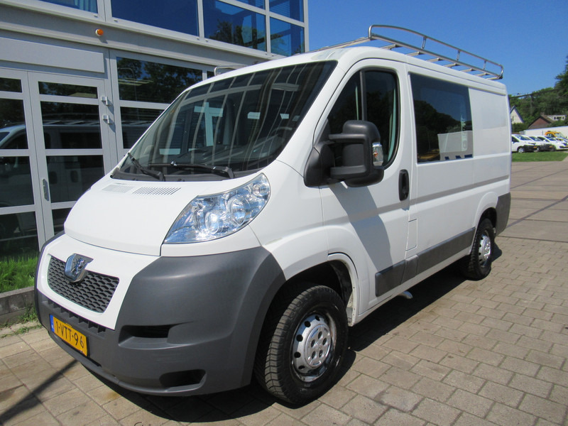Peugeot Boxer 30 2.2HDi DOKA Dubbelcabine AIRCO - Fourgon grand volume, Utilitaire double cabine: photos 2 Peugeot Boxer 30 2.2HDi DOKA Dubbelcabine AIRCO - Fourgon grand volume, Utilitaire double cabine: photos 2
