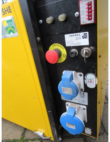 WFM QM135-25 7000-SHE Generator/Aggregaat - Groupe électrogène: photos 3 WFM QM135-25 7000-SHE Generator/Aggregaat - Groupe électrogène: photos 3