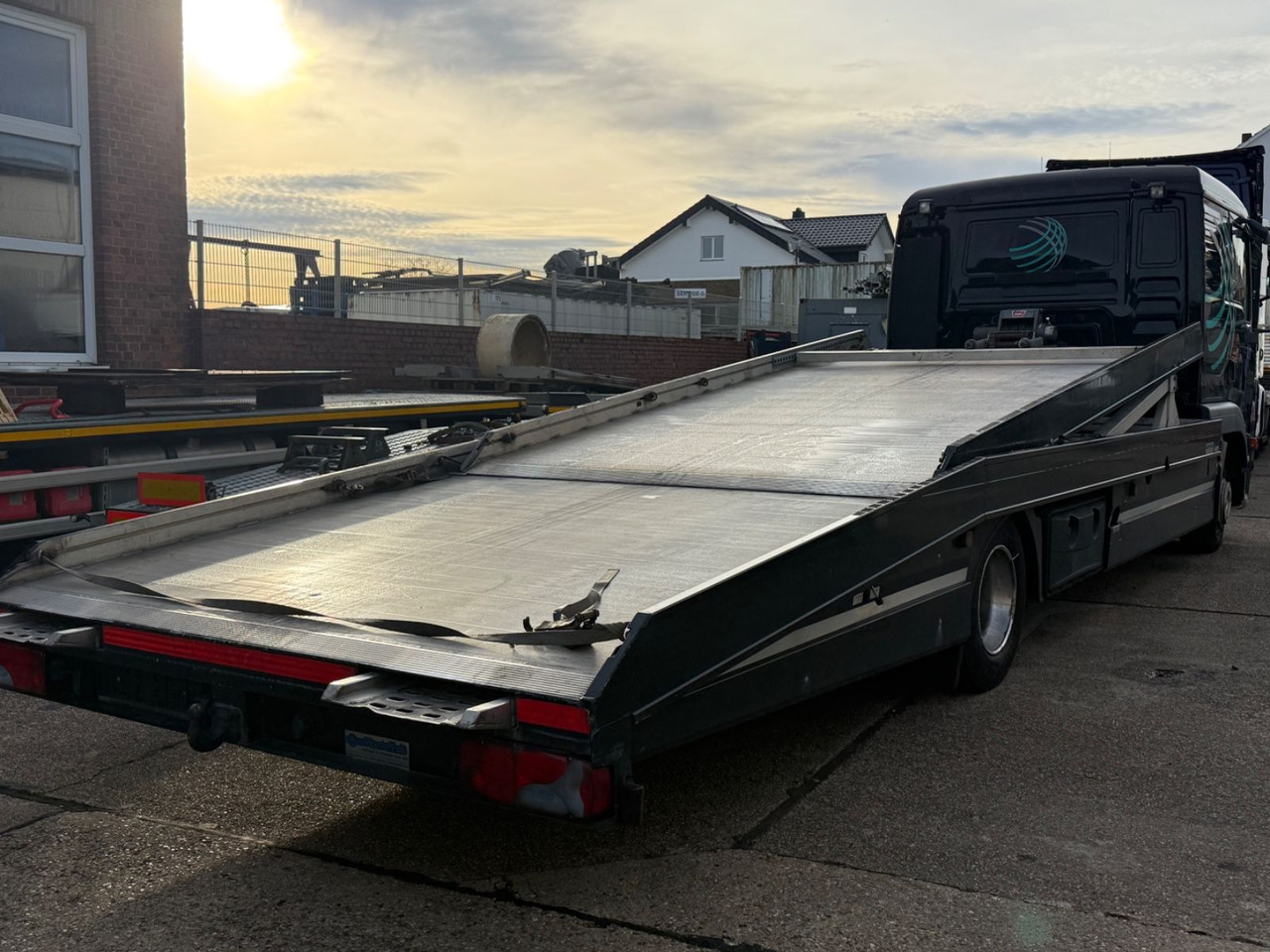 MAN TGL 8.210BL Moetefindt Doppelstock, Klima, Winde - Camion porte-voitures: photos 3 MAN TGL 8.210BL Moetefindt Doppelstock, Klima, Winde - Camion porte-voitures: photos 3