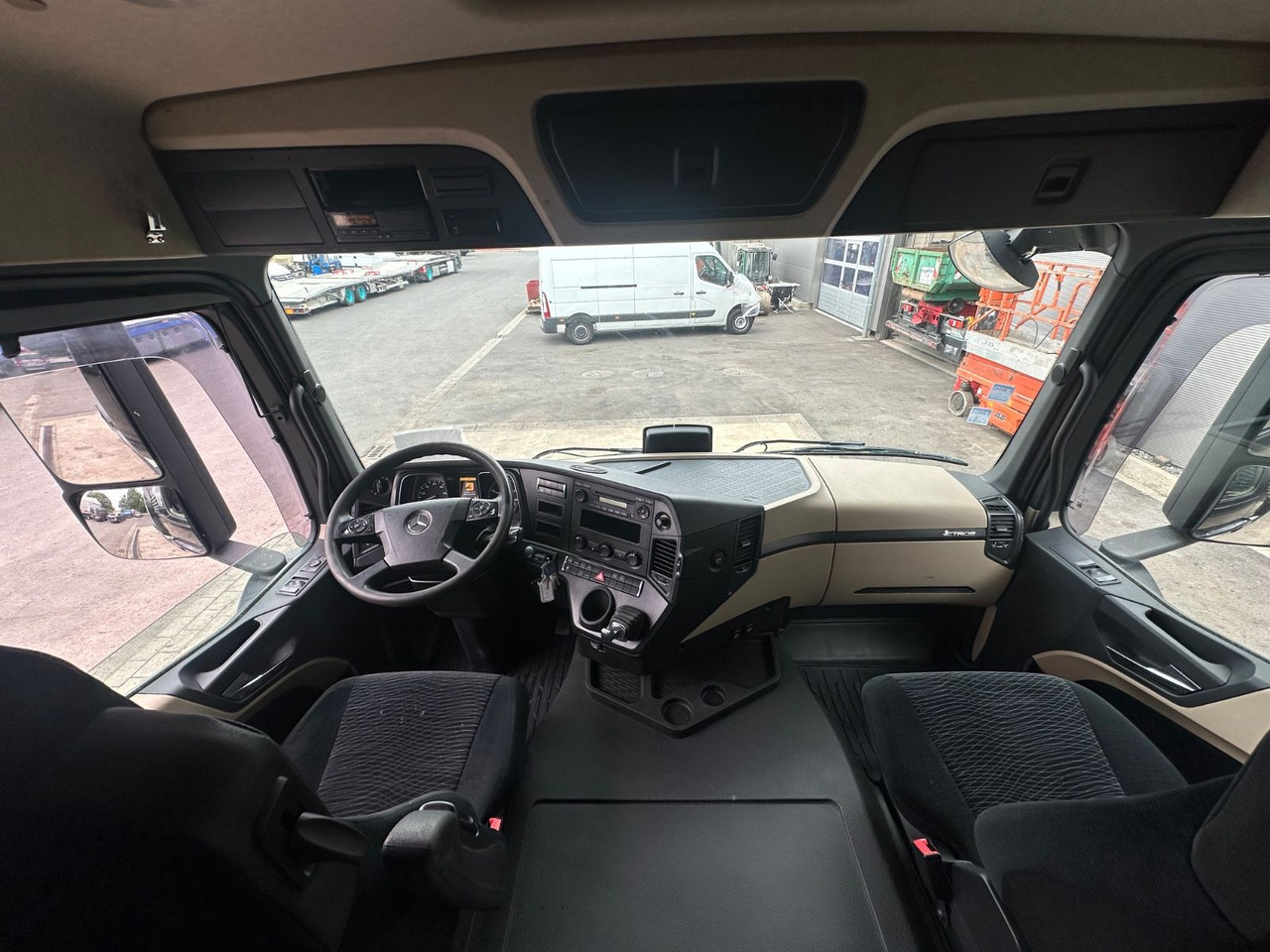 Tracteur routier Mercedes-Benz Actros 4 1846/ Retarder/ Kipphydraulik/Top: photos 9