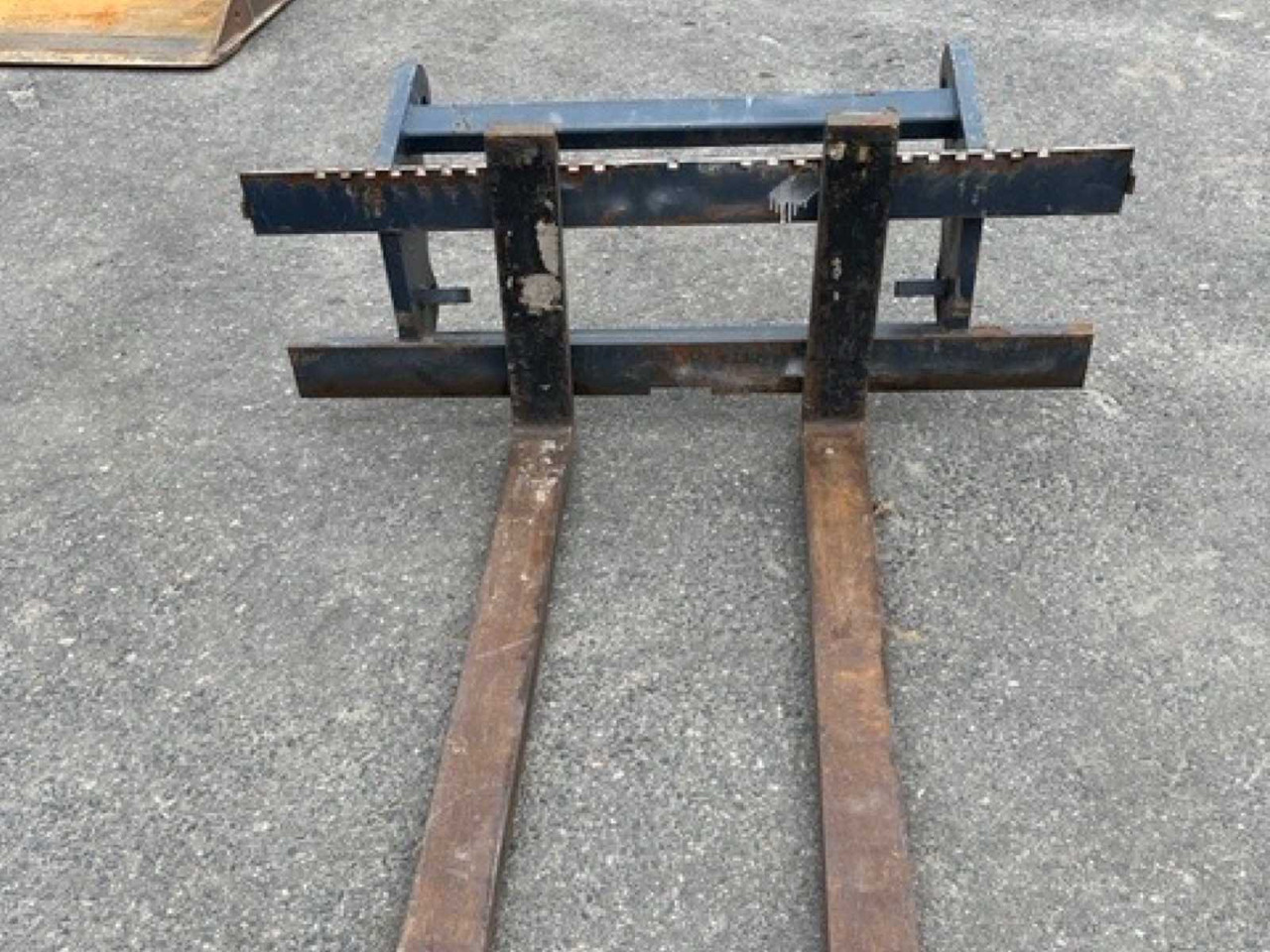 Forklift tines Drivex GH 1300 - Godet: photos 2 Forklift tines Drivex GH 1300 - Godet: photos 2