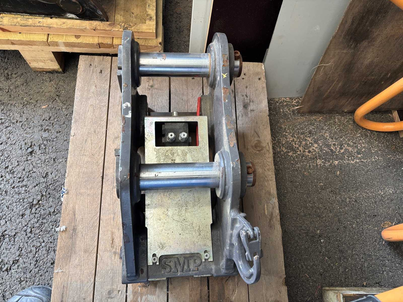 Hydraulic quick coupler SMP S45 - Godet: photos 3 Hydraulic quick coupler SMP S45 - Godet: photos 3