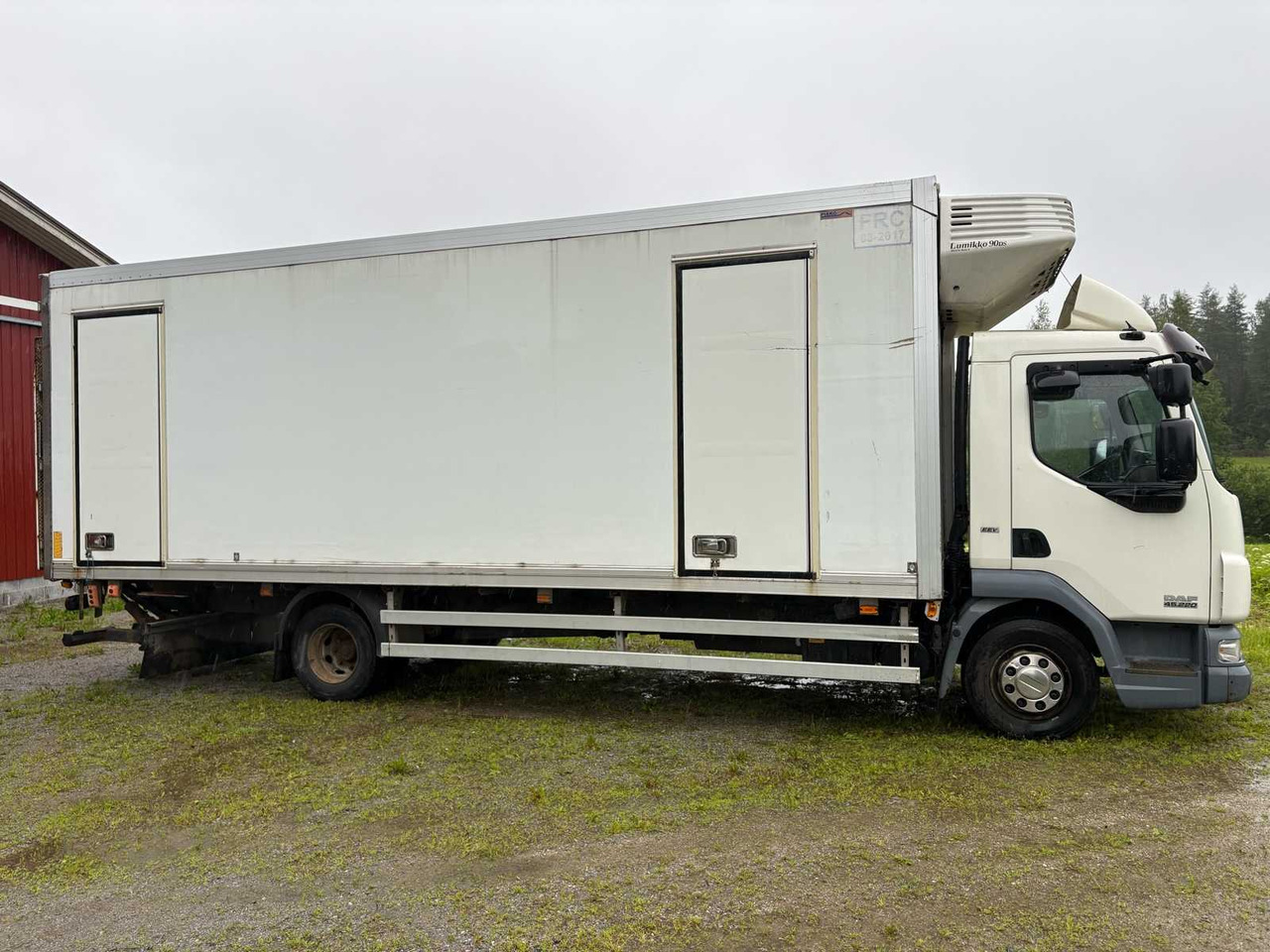 Refrigerated truck DAF LF 45.220 6.7 - Camion frigorifique: photos 3 Refrigerated truck DAF LF 45.220 6.7 - Camion frigorifique: photos 3
