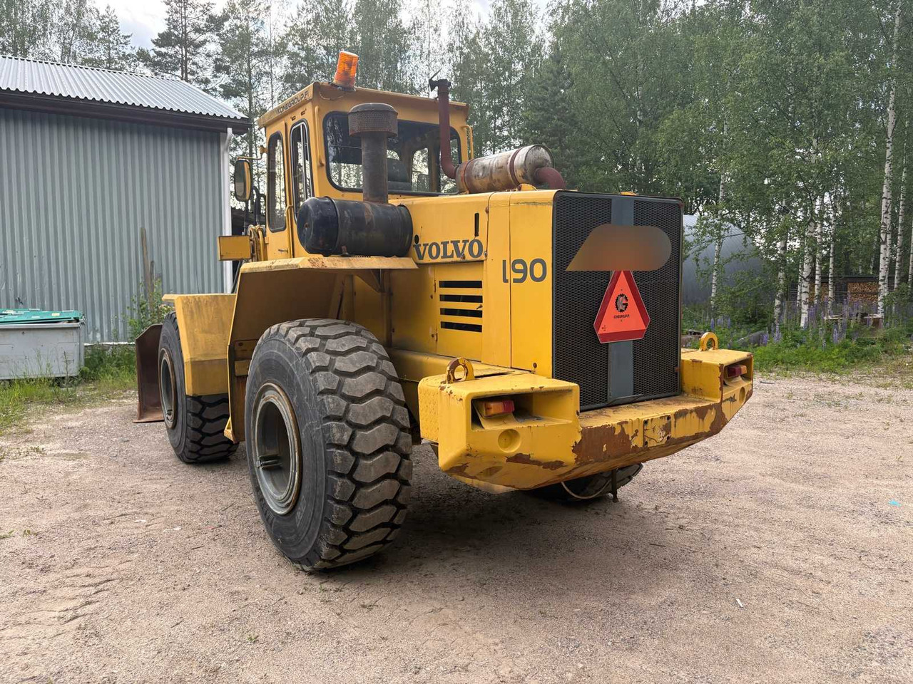 Wheel loader Volvo BM L90 5.5 - Chargeuse sur pneus: photos 4 Wheel loader Volvo BM L90 5.5 - Chargeuse sur pneus: photos 4