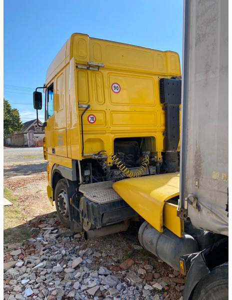 DAF XF 95.430 - Tracteur routier: photos 3 DAF XF 95.430 - Tracteur routier: photos 3