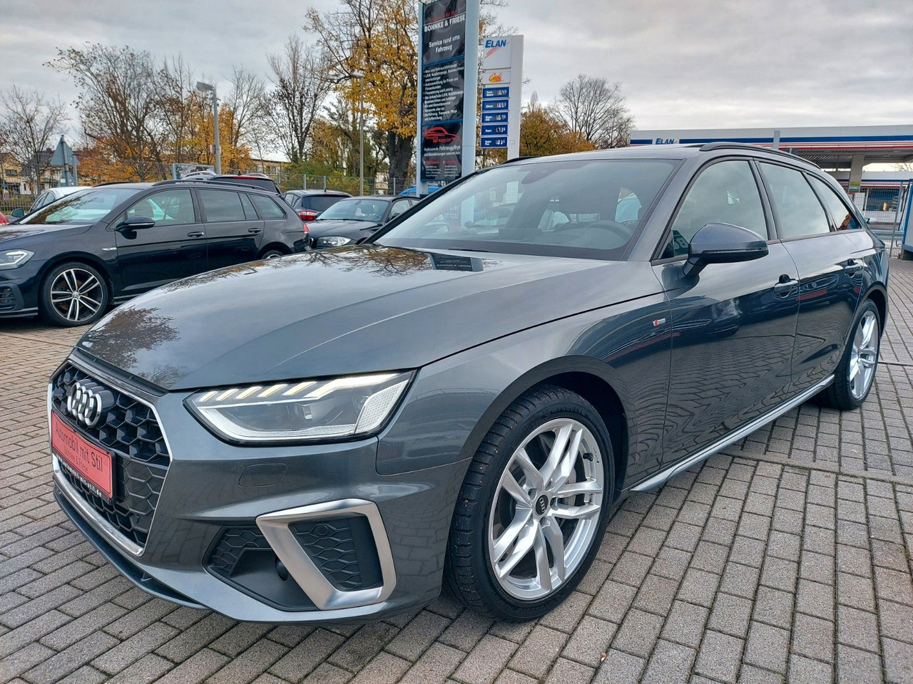 Audi A4 Avant 50 TDI Quattro S-Line Pano ACC Radar - Voiture break: photos 2 Audi A4 Avant 50 TDI Quattro S-Line Pano ACC Radar - Voiture break: photos 2