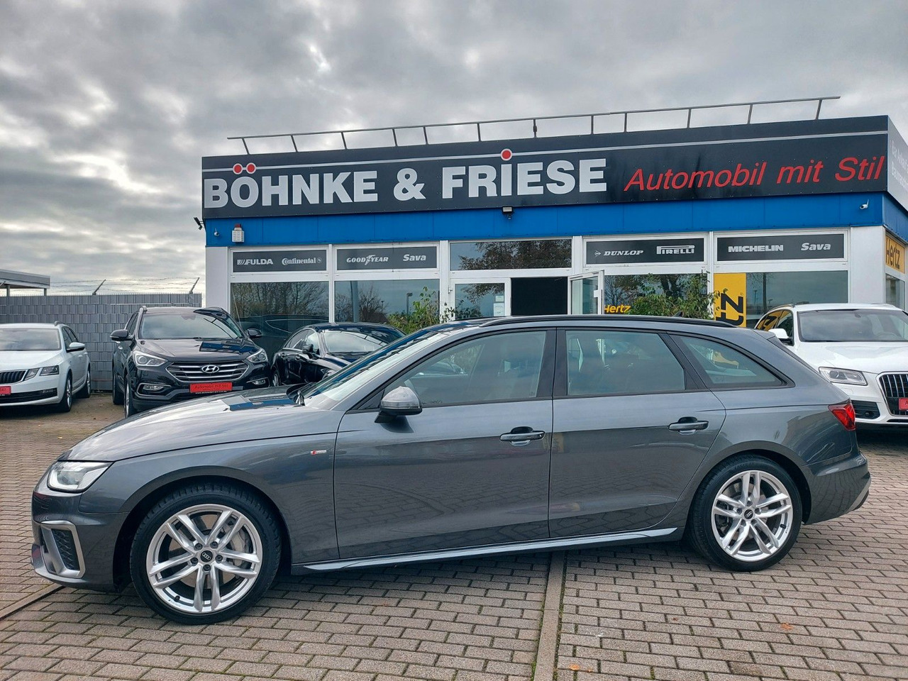 Audi A4 Avant 50 TDI Quattro S-Line Pano ACC Radar - Voiture break: photos 3 Audi A4 Avant 50 TDI Quattro S-Line Pano ACC Radar - Voiture break: photos 3