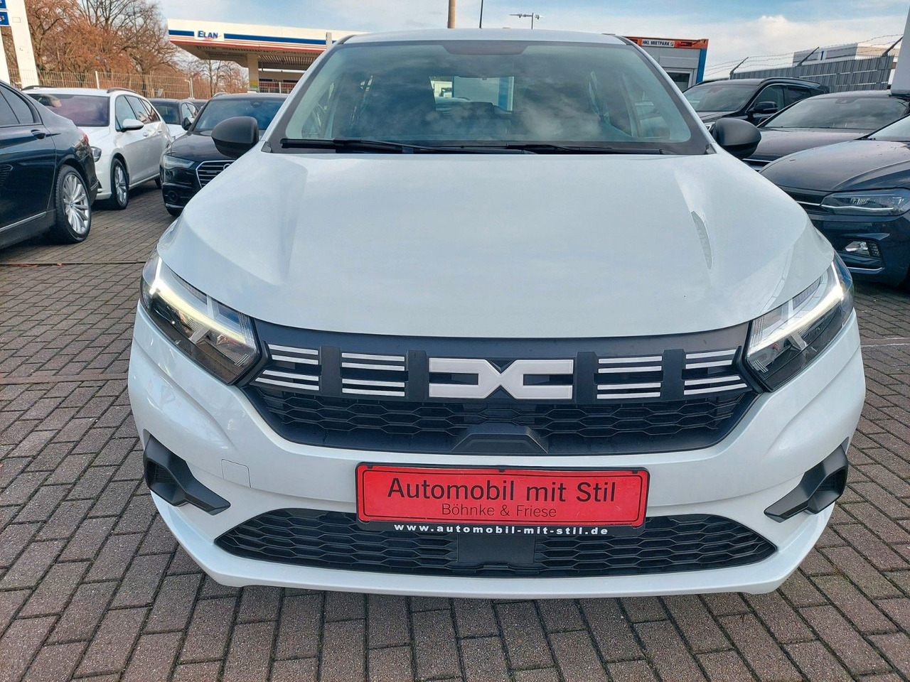 Dacia Sandero III Essential Klima DAB M+S Android PDC - Berline: photos 2 Dacia Sandero III Essential Klima DAB M+S Android PDC - Berline: photos 2