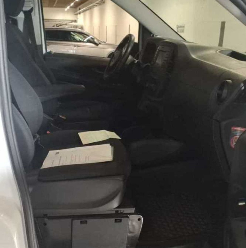 Mercedes-Benz Vito Mixto 119 CDI Lang AUTOMATIK KLIMA - Transport de personnes: photos 5 Mercedes-Benz Vito Mixto 119 CDI Lang AUTOMATIK KLIMA - Transport de personnes: photos 5