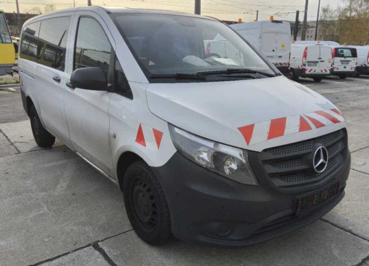 Mercedes-Benz Vito Tourer 114CDI Lang TOURER KLIMA 10 /26 TÜV - Transport de personnes: photos 2 Mercedes-Benz Vito Tourer 114CDI Lang TOURER KLIMA 10 /26 TÜV - Transport de personnes: photos 2