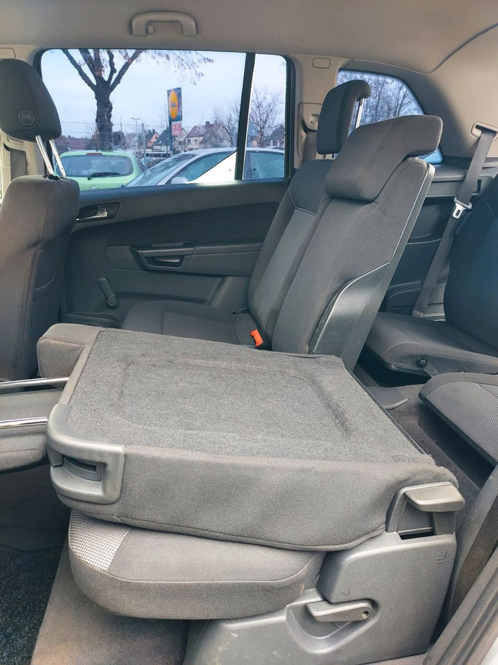 Transport de personnes Opel Zafira B Edition 7 Sitze Klima: photos 16 Transport de personnes Opel Zafira B Edition 7 Sitze Klima: photos 16