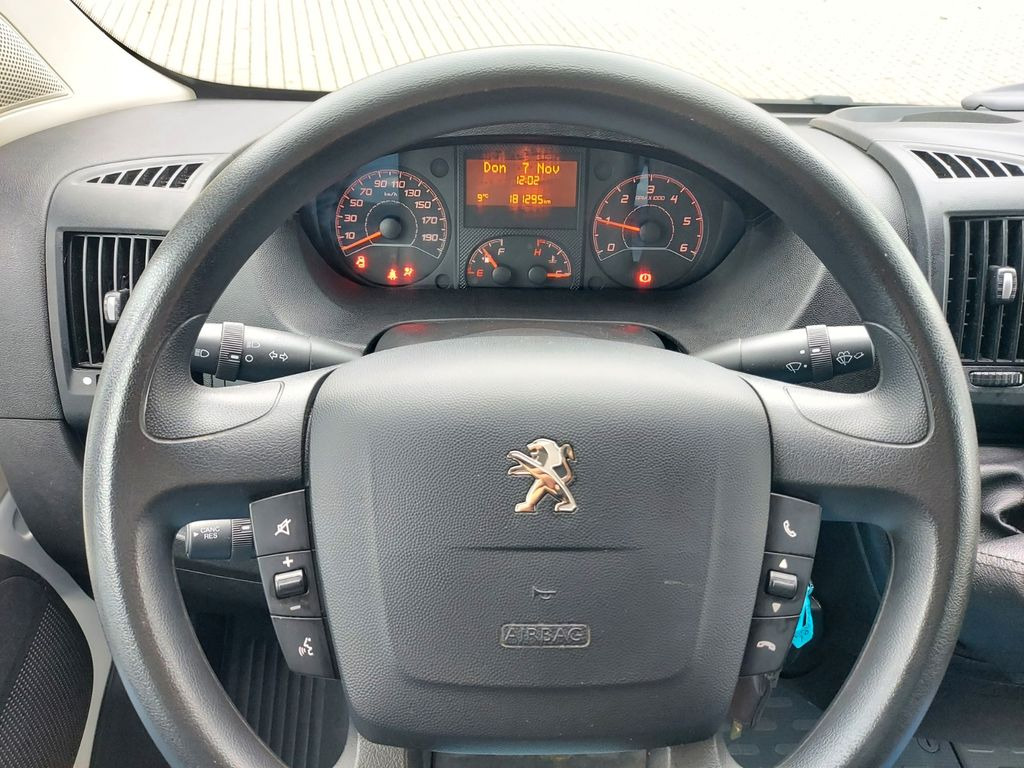 Minibus, Transport de personnes Peugeot Boxer Kasten Hoch L3H2 lang Klima 2x Schiebetür: photos 14