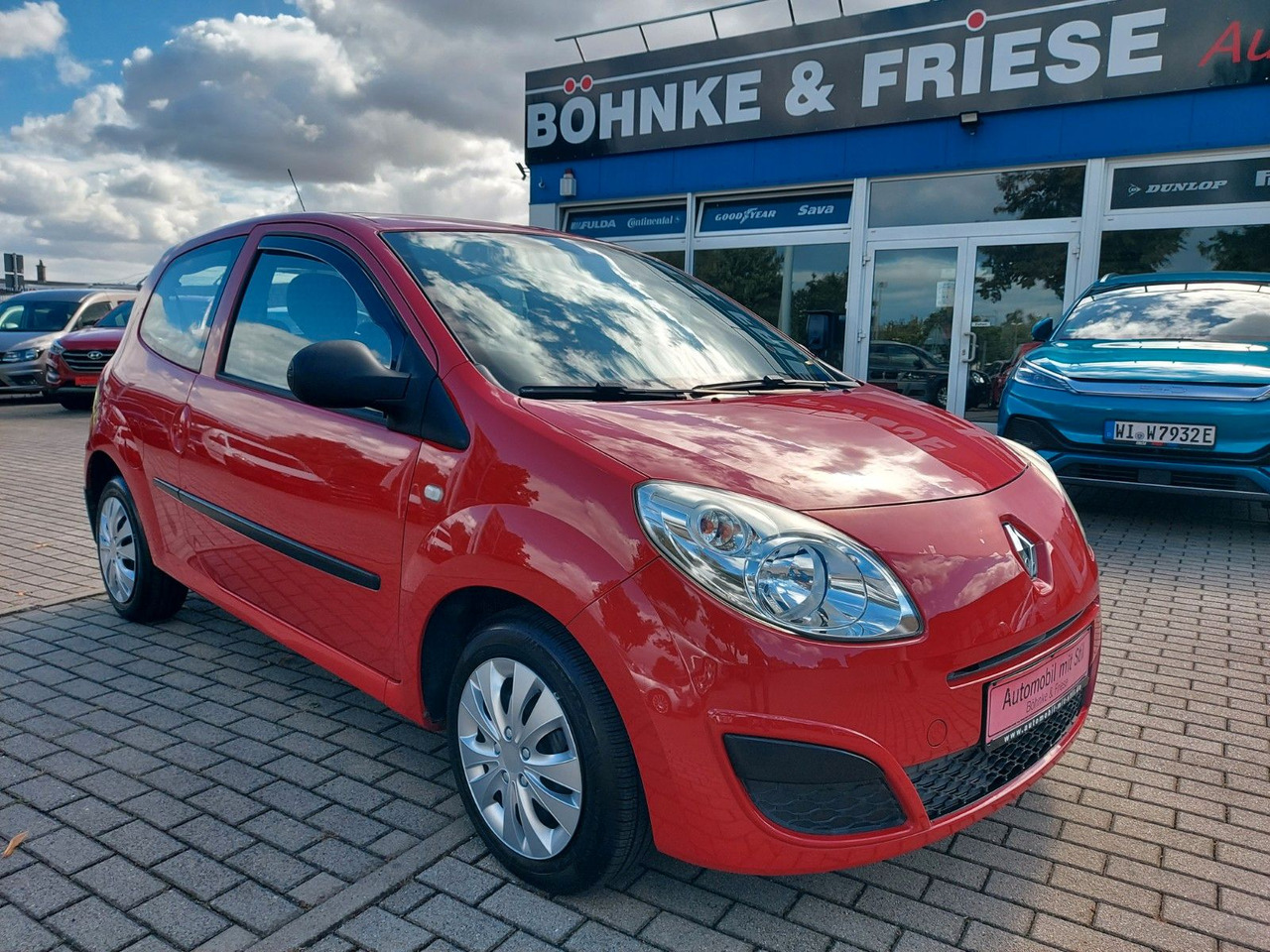 Renault Twingo Authentique DAB nur 37000km - Voiture: photos 1 Renault Twingo Authentique DAB nur 37000km - Voiture: photos 1