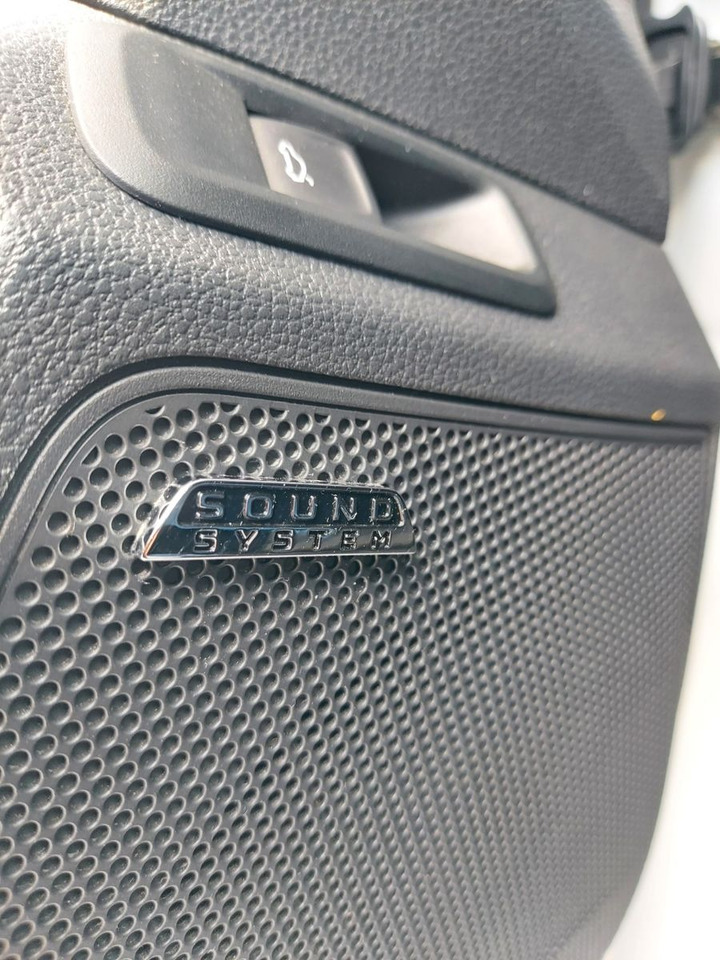SUV Skoda Kamiq Style LED Radar Navi DAB Sound: photos 16