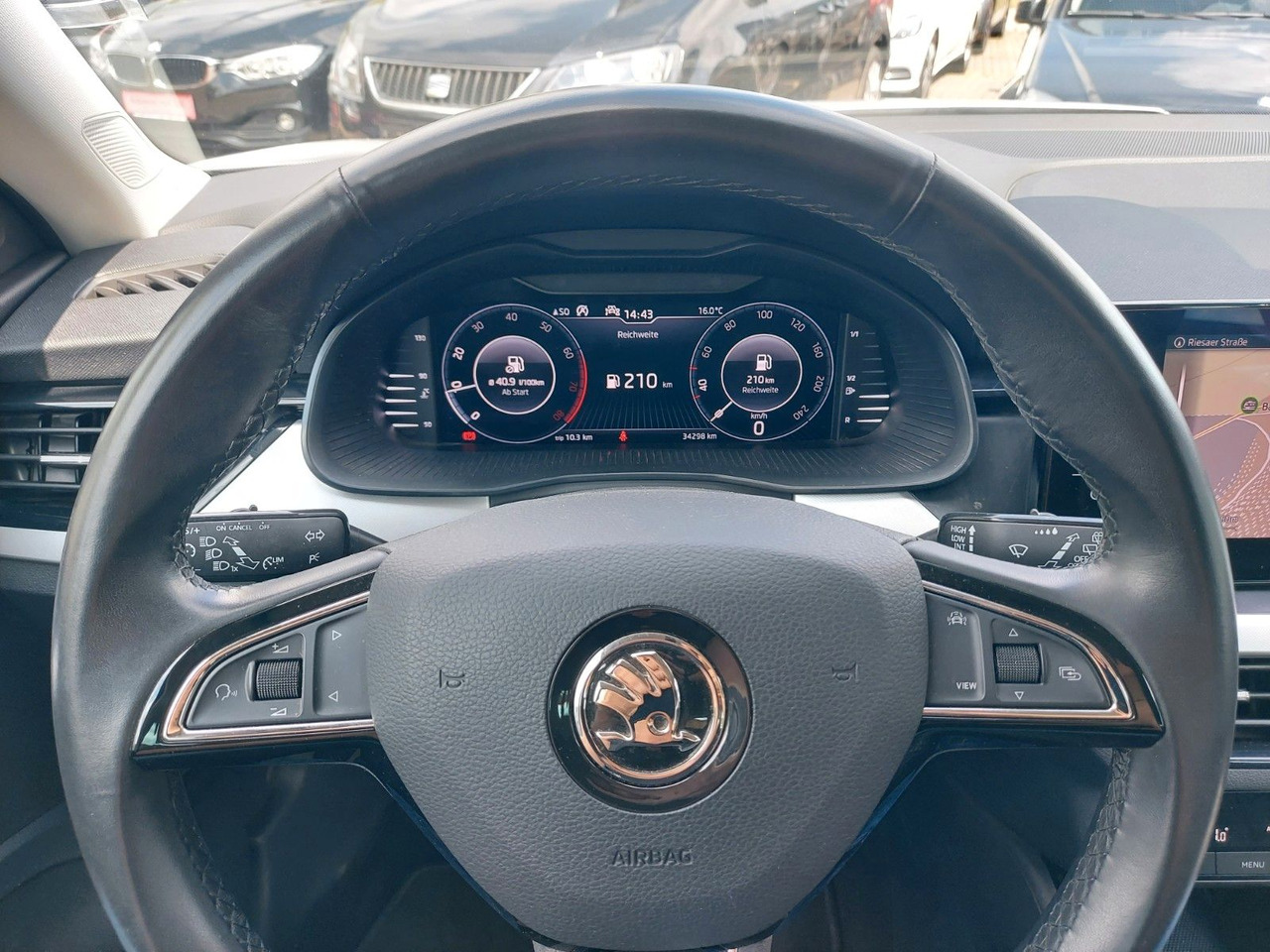 SUV Skoda Kamiq Style LED Radar Navi DAB Sound: photos 11