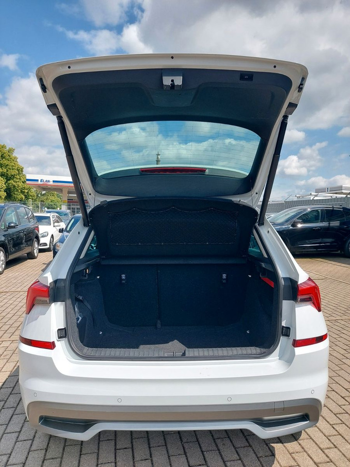 SUV Skoda Kamiq Style LED Radar Navi DAB Sound: photos 21