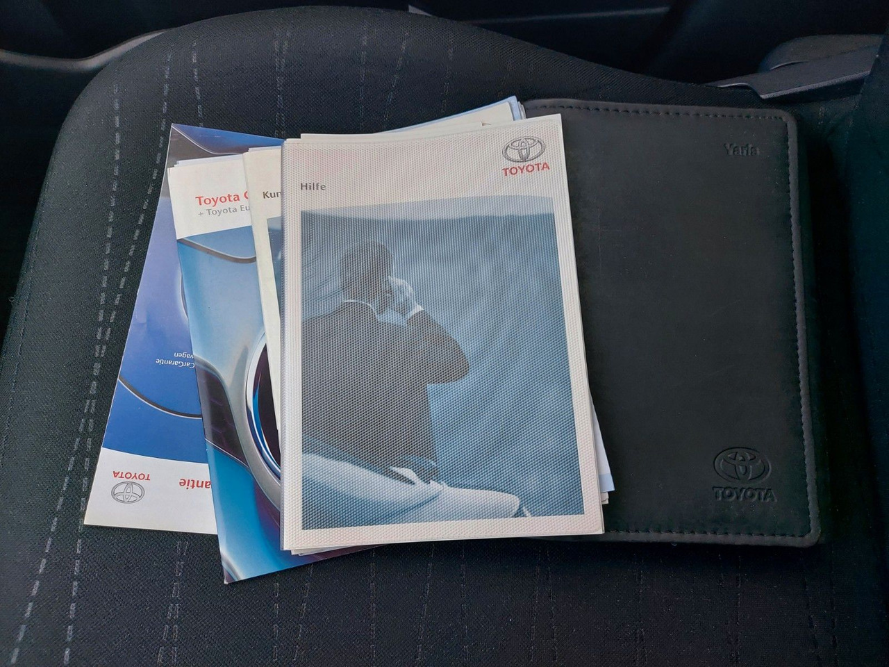 Voiture Toyota Yaris Sol Klima: photos 23