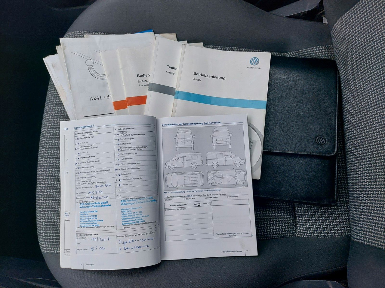 Transport de personnes Volkswagen Caddy Kasten Kombi Maxi lang 5 Sitze Klima: photos 27 Transport de personnes Volkswagen Caddy Kasten Kombi Maxi lang 5 Sitze Klima: photos 27