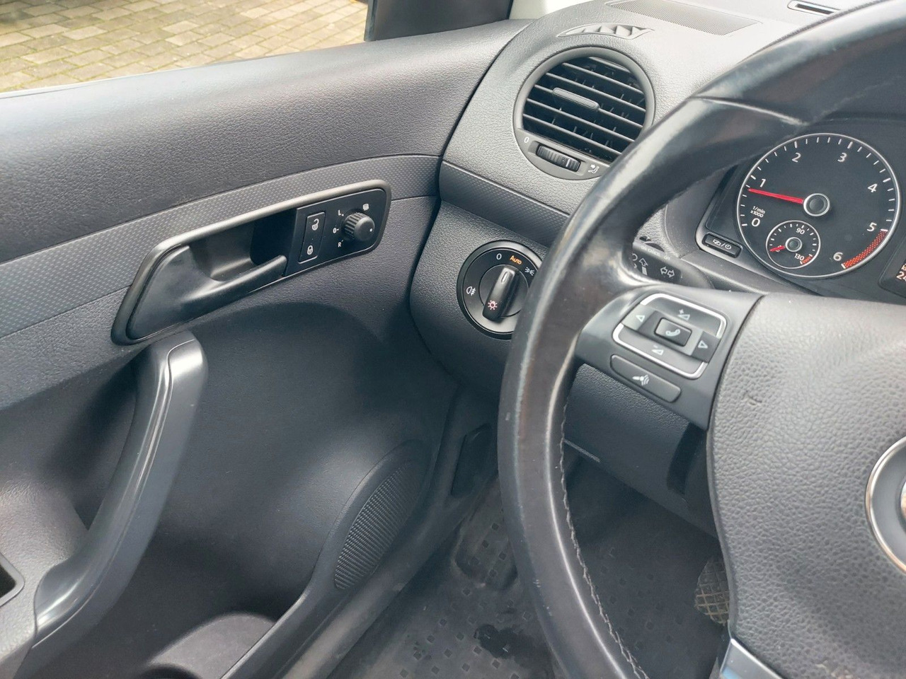 Transport de personnes Volkswagen Caddy Kasten Kombi Maxi lang 5 Sitze Klima: photos 16 Transport de personnes Volkswagen Caddy Kasten Kombi Maxi lang 5 Sitze Klima: photos 16