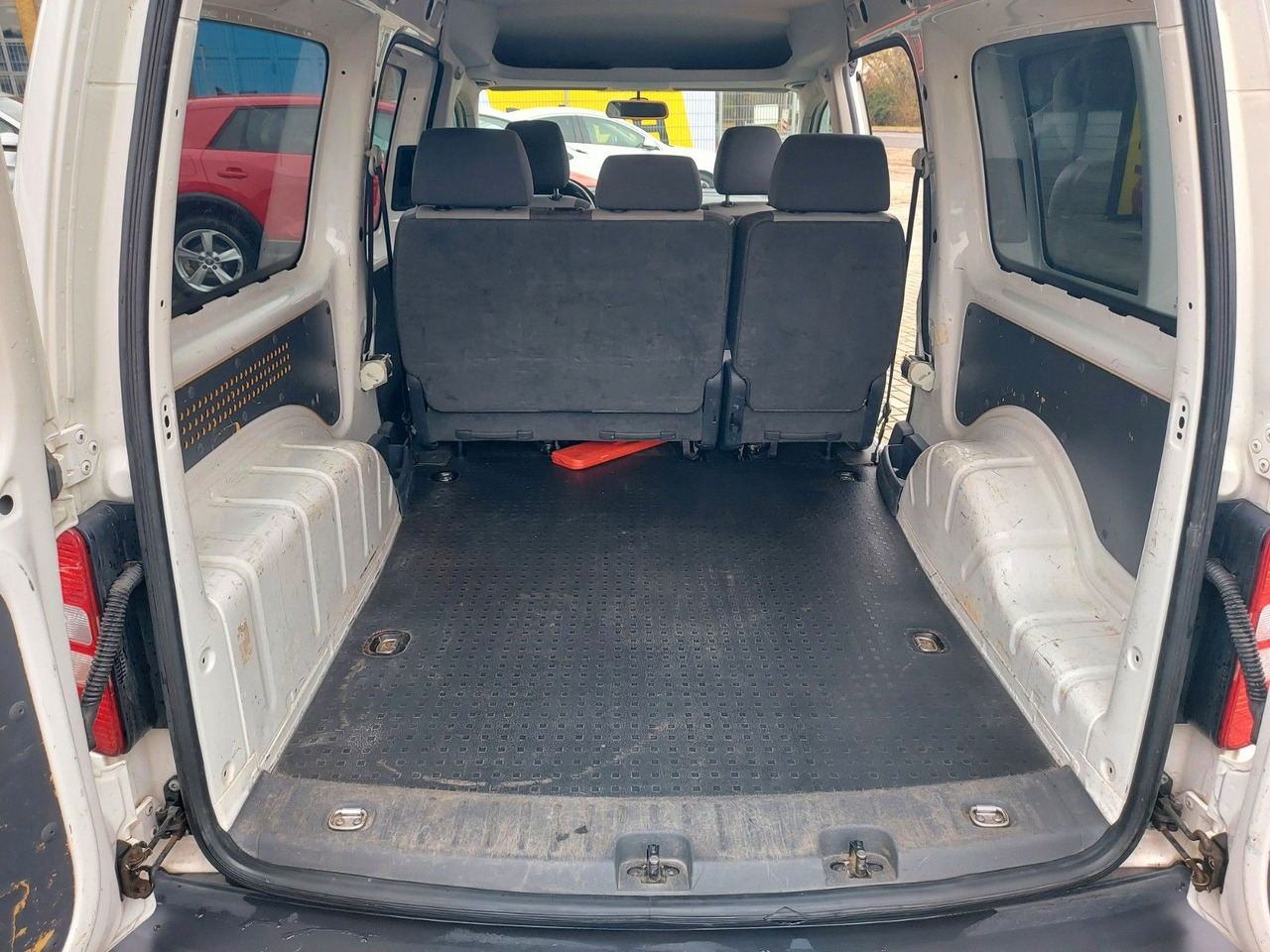 Transport de personnes Volkswagen Caddy Kasten Kombi Maxi lang 5 Sitze Klima: photos 23 Transport de personnes Volkswagen Caddy Kasten Kombi Maxi lang 5 Sitze Klima: photos 23