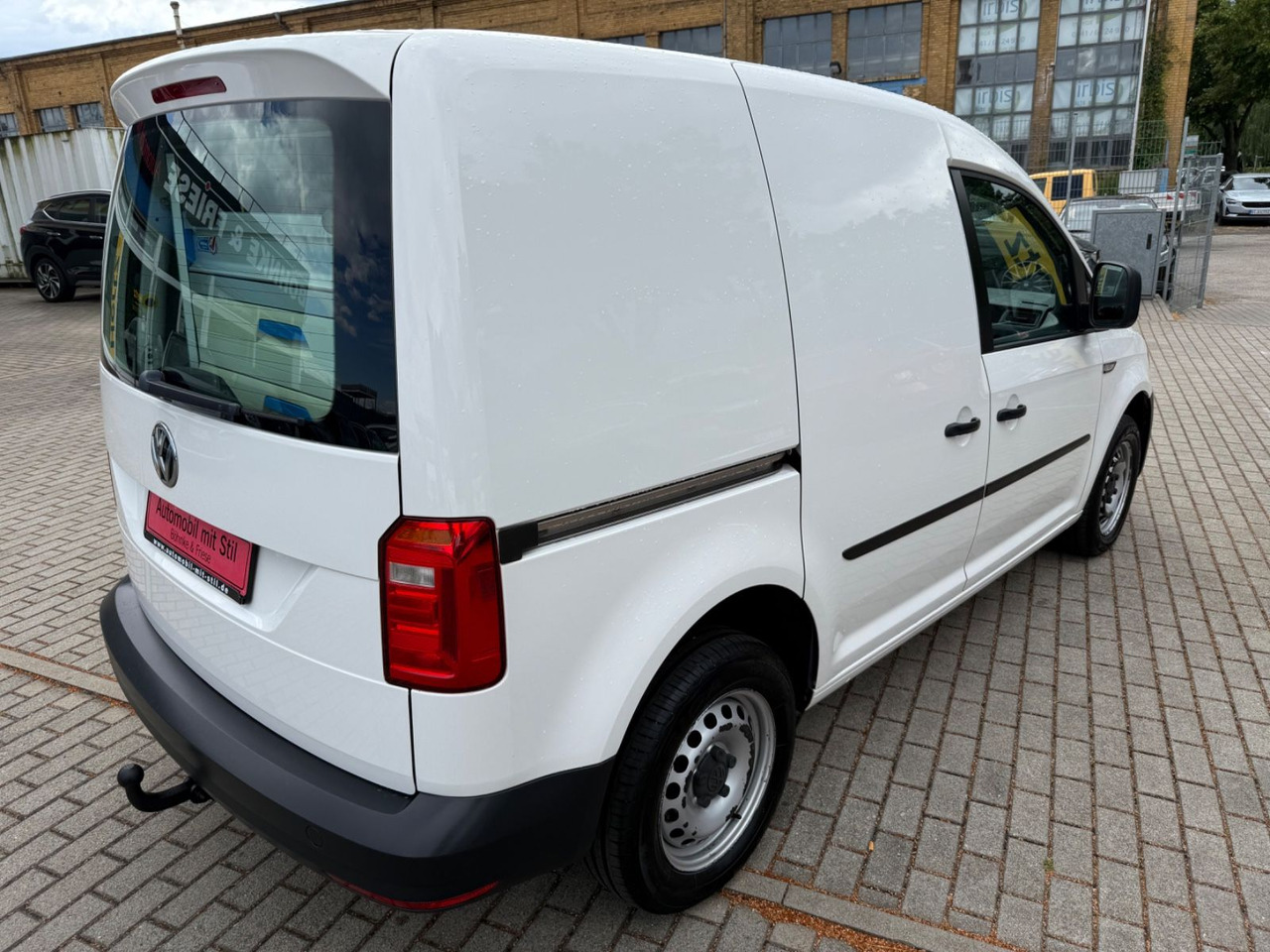 Volkswagen Caddy Nfz Kasten 4Motion KLIMA NAVI 10/25 TÜV - Transport de personnes: photos 4 Volkswagen Caddy Nfz Kasten 4Motion KLIMA NAVI 10/25 TÜV - Transport de personnes: photos 4