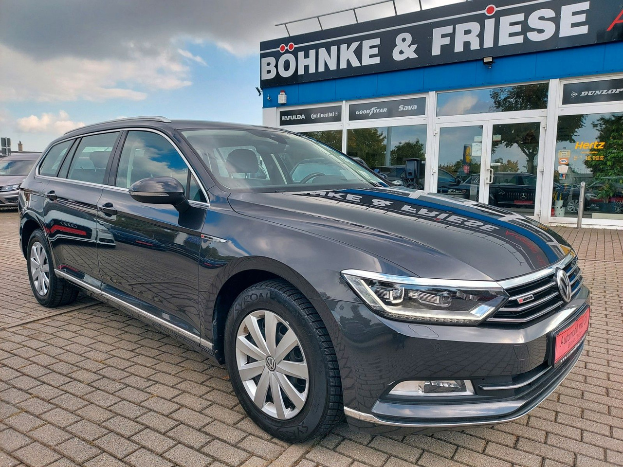 Volkswagen Passat Variant Highline 4Motion 4x4 Massage - Voiture break: photos 1 Volkswagen Passat Variant Highline 4Motion 4x4 Massage - Voiture break: photos 1
