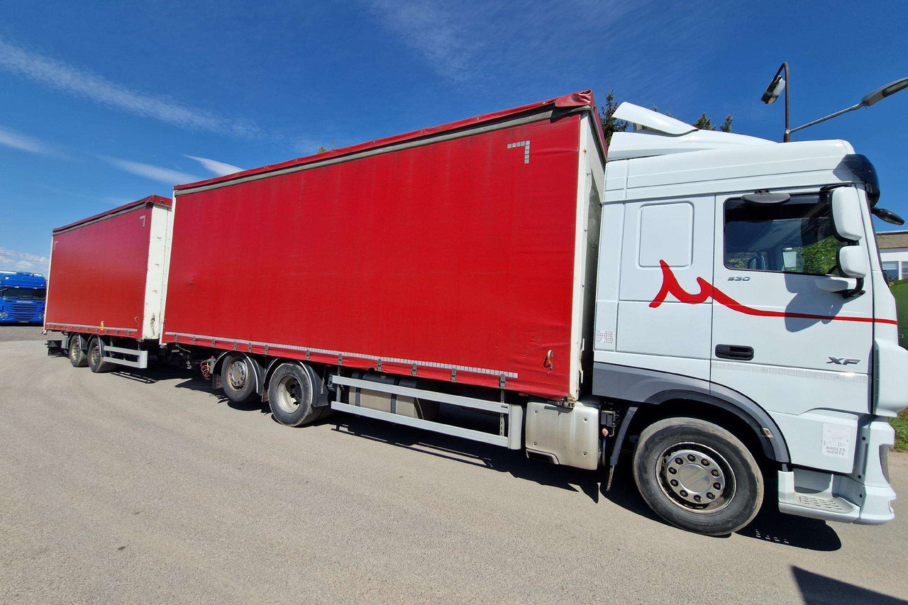 DAF XF 530 FT - Camion à rideaux coulissants: photos 1 DAF XF 530 FT - Camion à rideaux coulissants: photos 1