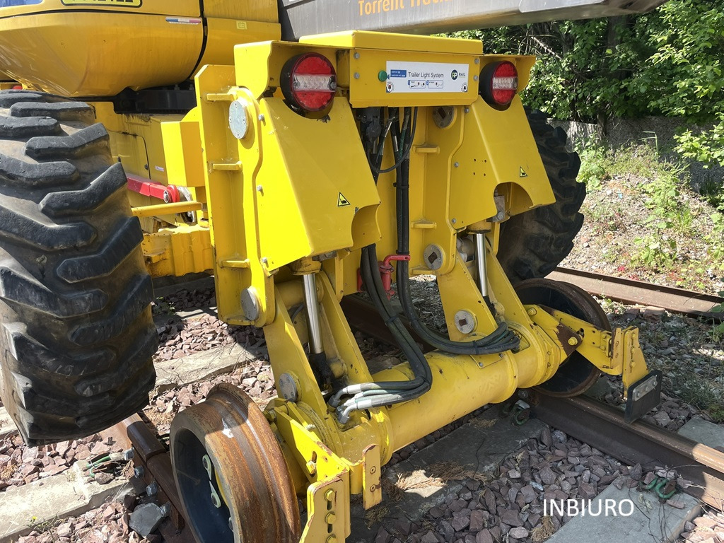 MANITOU ART17H Rail Products - Nacelle articulée: photos 2 MANITOU ART17H Rail Products - Nacelle articulée: photos 2