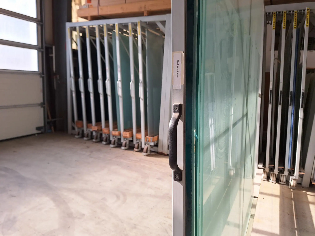 4 Stk. Gläser - Outil/ Équipement: photos 2 4 Stk. Gläser - Outil/ Équipement: photos 2