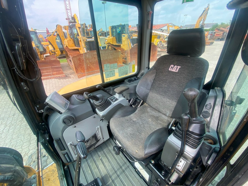 Caterpillar 305 E II AIRCO! - Mini pelle: photos 3 Caterpillar 305 E II AIRCO! - Mini pelle: photos 3