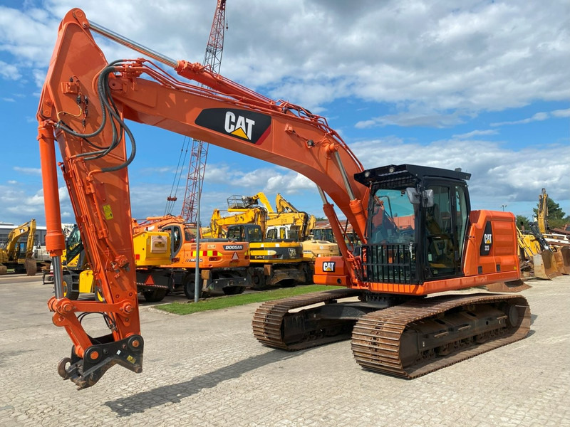 Caterpillar 323 Next Gen NVT - Pelle sur chenille: photos 3 Caterpillar 323 Next Gen NVT - Pelle sur chenille: photos 3