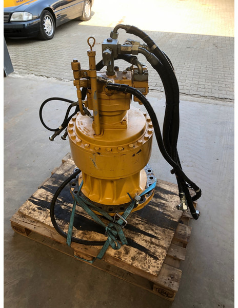 Caterpillar 336 Swing Drive OEM 3332958 - Moteur de rotation: photos 2 Caterpillar 336 Swing Drive OEM 3332958 - Moteur de rotation: photos 2