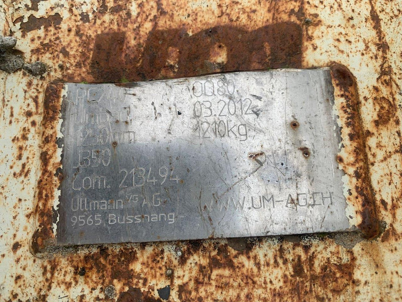 Oil Quick Bucket MS25/21 - Godet: photos 3 Oil Quick Bucket MS25/21 - Godet: photos 3