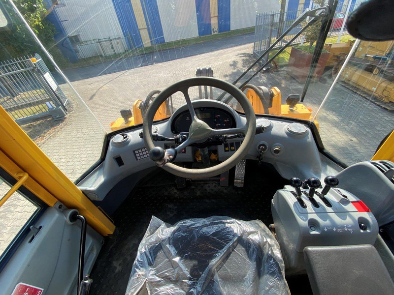 Volvo L70 D NVT - Chargeuse: photos 5 Volvo L70 D NVT - Chargeuse: photos 5