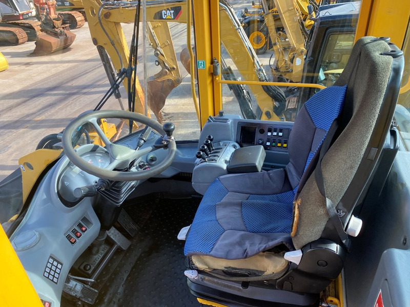Volvo L90E NVT - Chargeuse sur pneus: photos 3 Volvo L90E NVT - Chargeuse sur pneus: photos 3