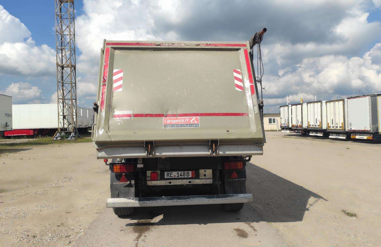 Langendorf SKA24/28 - Semi-remorque benne: photos 2 Langendorf SKA24/28 - Semi-remorque benne: photos 2