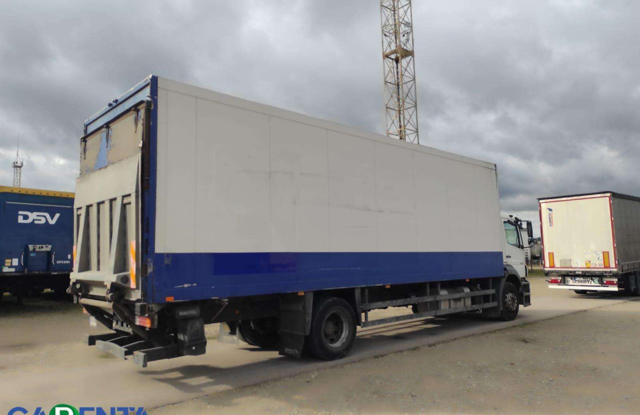Mercedes-Benz 1824 - Camion frigorifique: photos 4 Mercedes-Benz 1824 - Camion frigorifique: photos 4