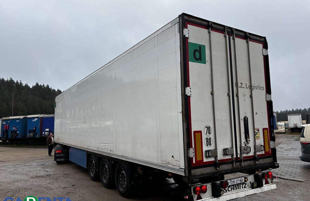 Schmitz SKO 24 FP45 - Semi-remorque frigorifique: photos 2 Schmitz SKO 24 FP45 - Semi-remorque frigorifique: photos 2