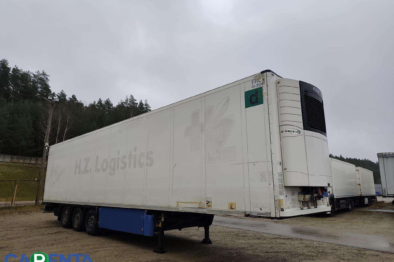 Schmitz SKO 24 FP45 - Semi-remorque frigorifique: photos 2 Schmitz SKO 24 FP45 - Semi-remorque frigorifique: photos 2