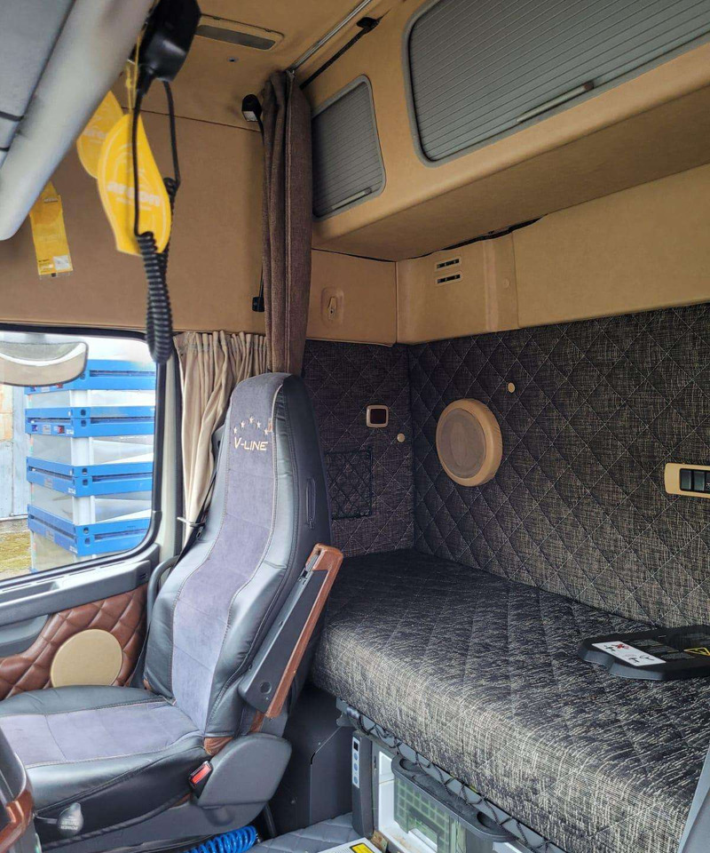 Volvo FH13 - Tracteur routier: photos 5 Volvo FH13 - Tracteur routier: photos 5