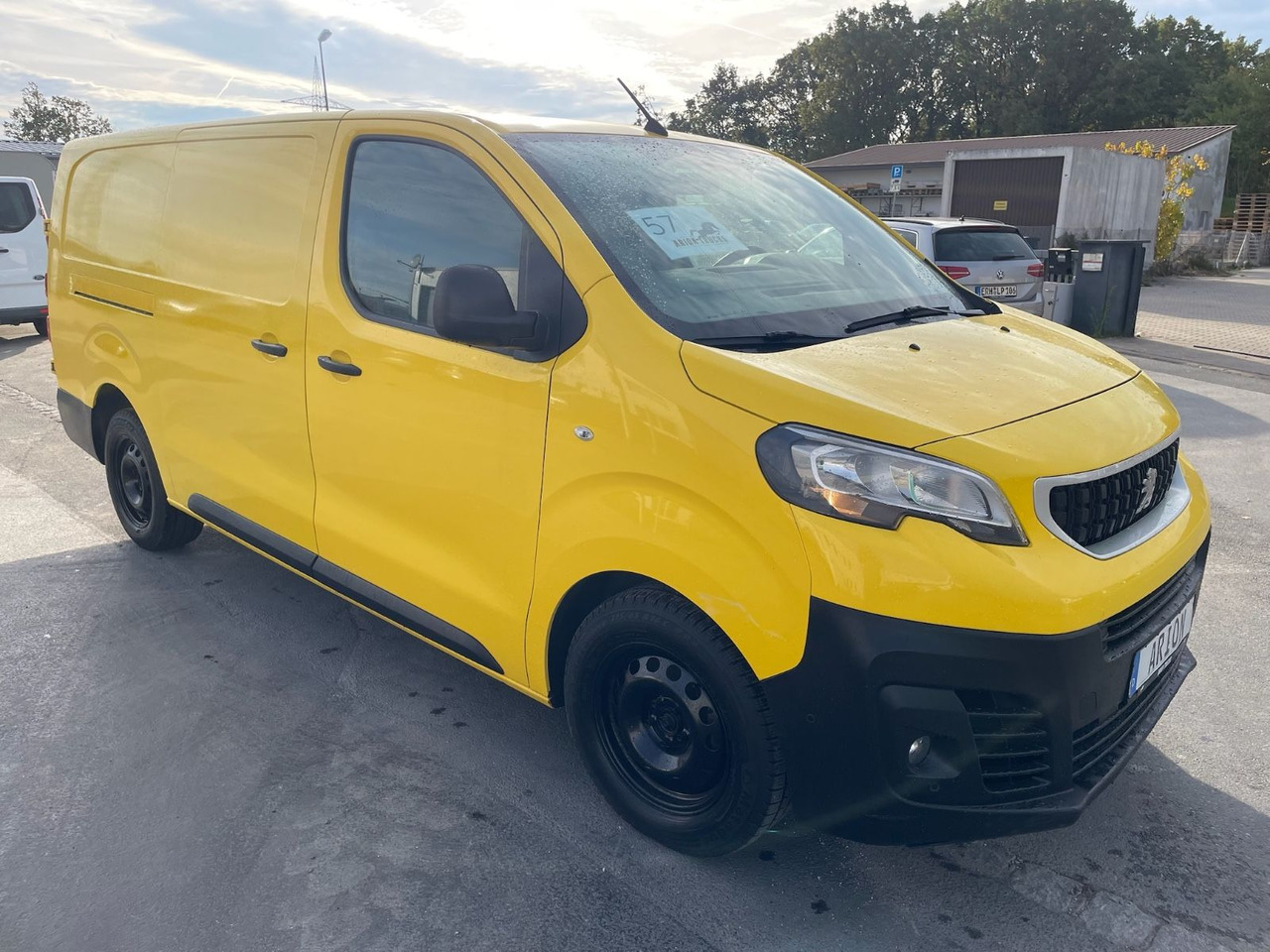 Peugeot Expert Box Pro L3 / 2.0 Blue HDI / More units - Fourgon utilitaire: photos 1 Peugeot Expert Box Pro L3 / 2.0 Blue HDI / More units - Fourgon utilitaire: photos 1