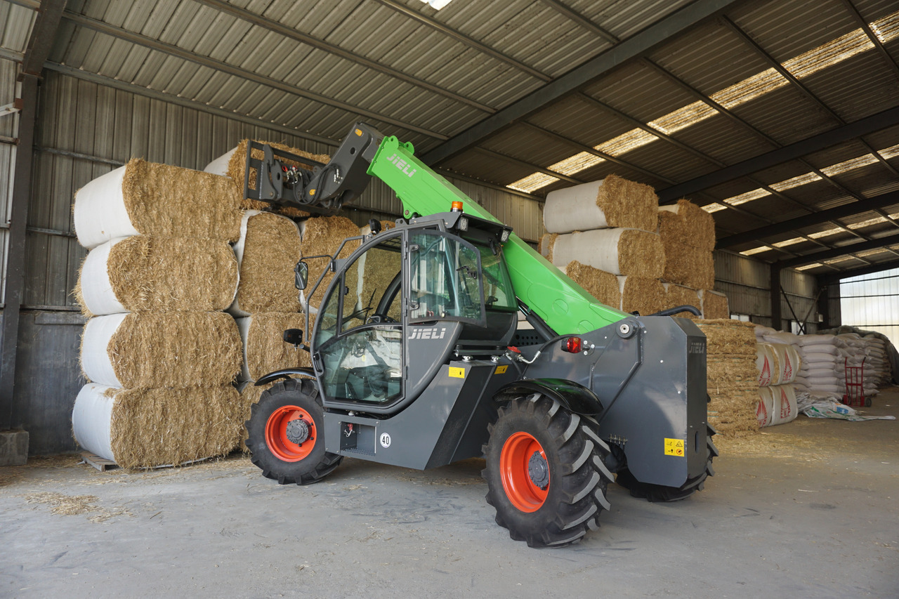 JIELI JL7030 I am looking for a distributor:) - Chariot télescopique: photos 5 JIELI JL7030 I am looking for a distributor:) - Chariot télescopique: photos 5