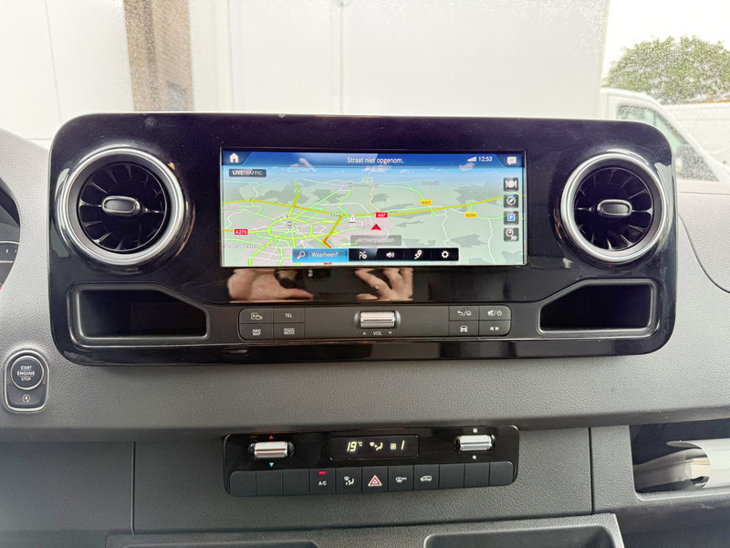 Fourgon utilitaire, Utilitaire double cabine Mercedes-Benz Sprinter 319 1.9 CDI Automaat L3H2 Dubbele Cabine Mercedes ME MBUX Climate Control Camera Navigatie Trekhaak DOKA DC: photos 19