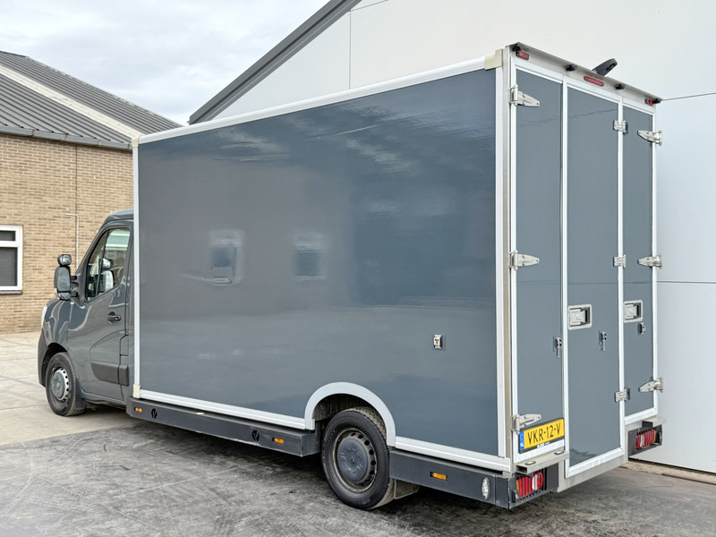 Renault Master Plancher T35 2.3 dCi 150pk Automaat APK 06-2026 Luchtvering LED Airco Cruise Control Camera Foodtruck Meubelbak Paardenwagen - Fourgon grand volume: photos 2 Renault Master Plancher T35 2.3 dCi 150pk Automaat APK 06-2026 Luchtvering LED Airco Cruise Control Camera Foodtruck Meubelbak Paardenwagen - Fourgon grand volume: photos 2