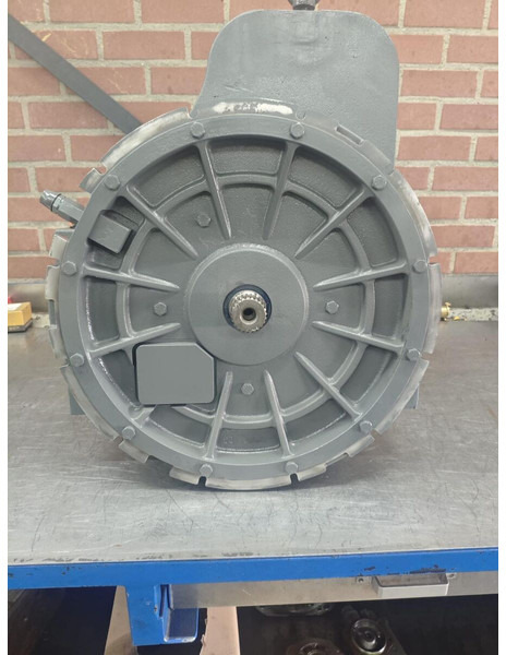 Liebherr DPVP O 108 Pump - Pompe hydraulique: photos 1 Liebherr DPVP O 108 Pump - Pompe hydraulique: photos 1