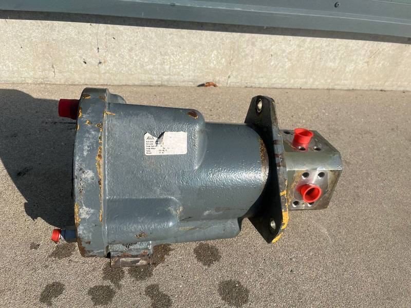 Liebherr Rotary Feed Through / Hydraulische doorvoer - Hydraulique: photos 1 Liebherr Rotary Feed Through / Hydraulische doorvoer - Hydraulique: photos 1